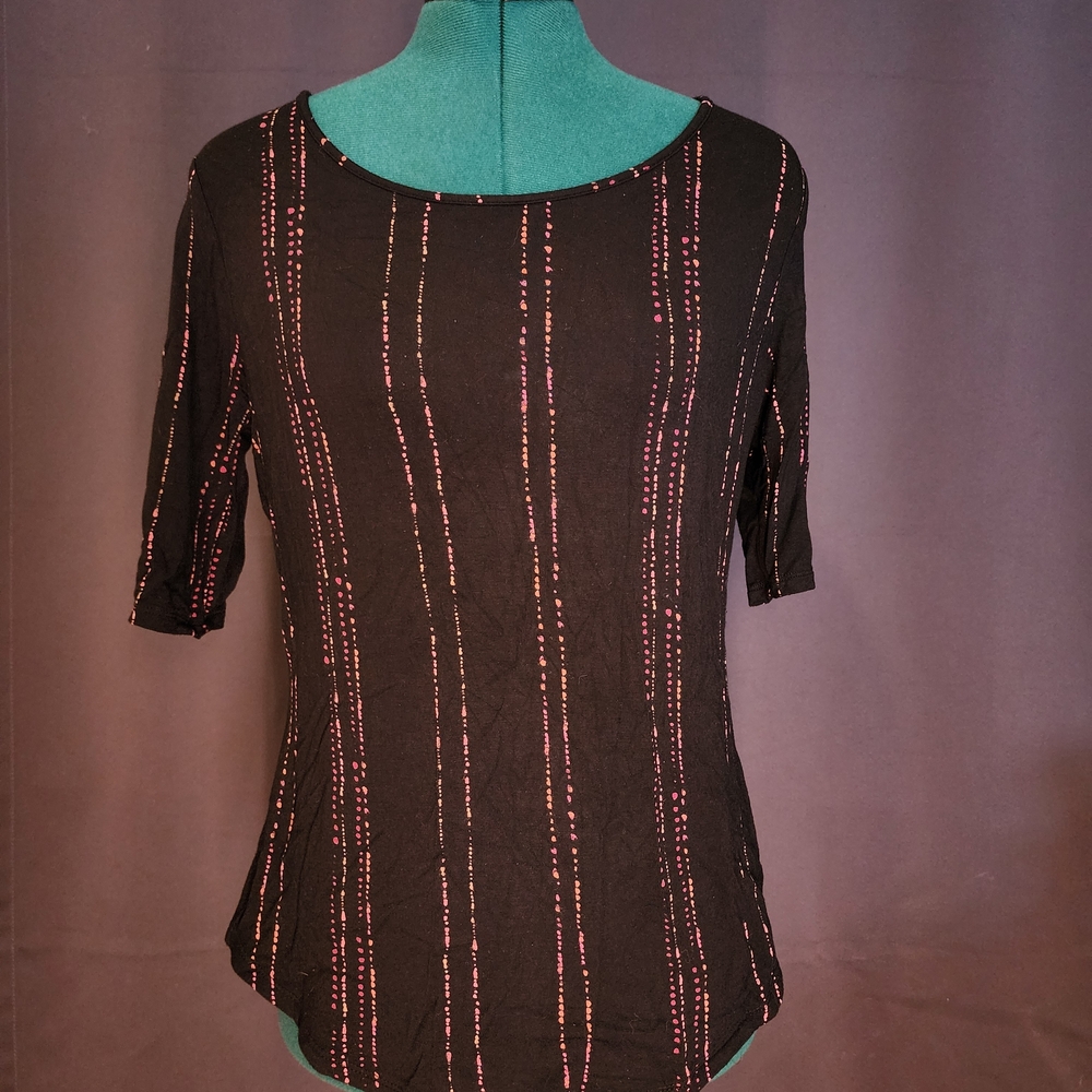 Apt. 9 Black Tee with Pink Dotted Stripes